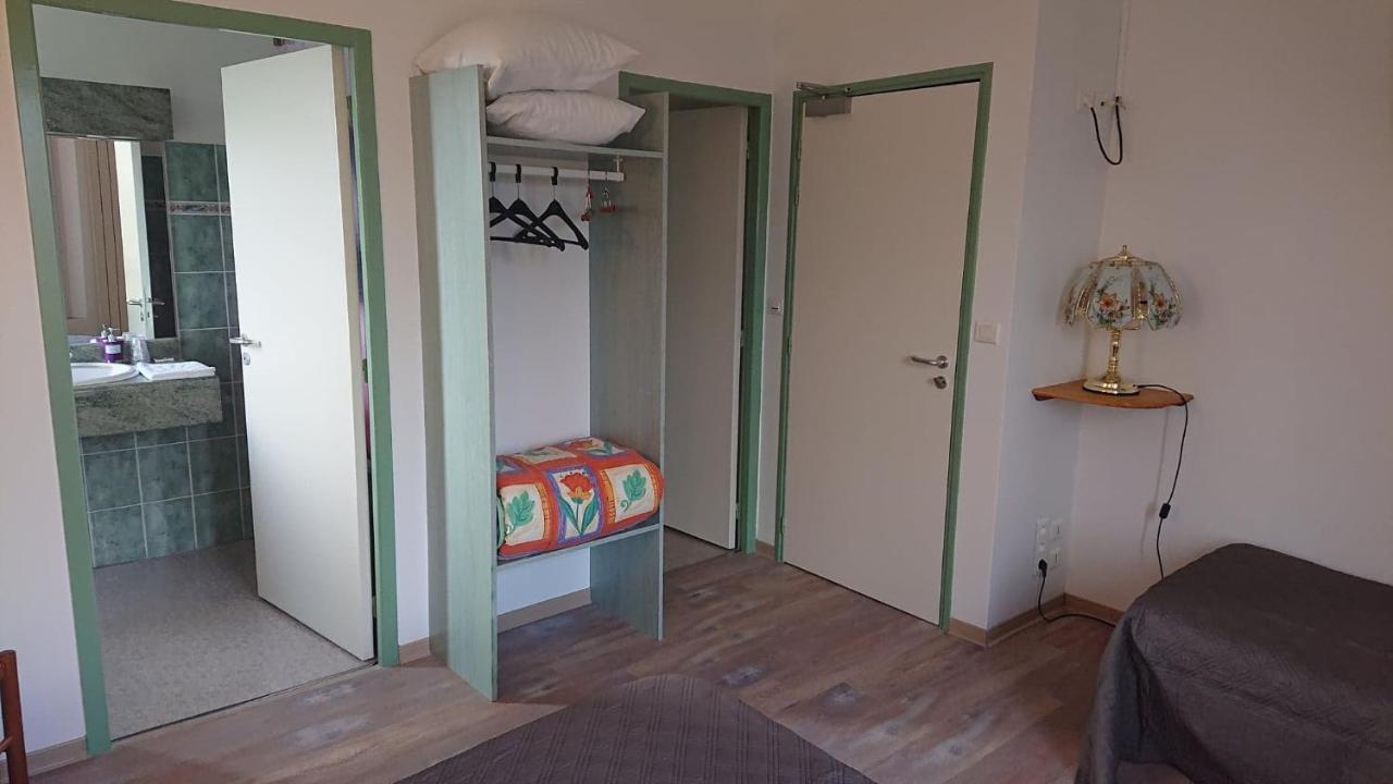 Auberge Le Cevenol La Cavalerie Exteriör bild