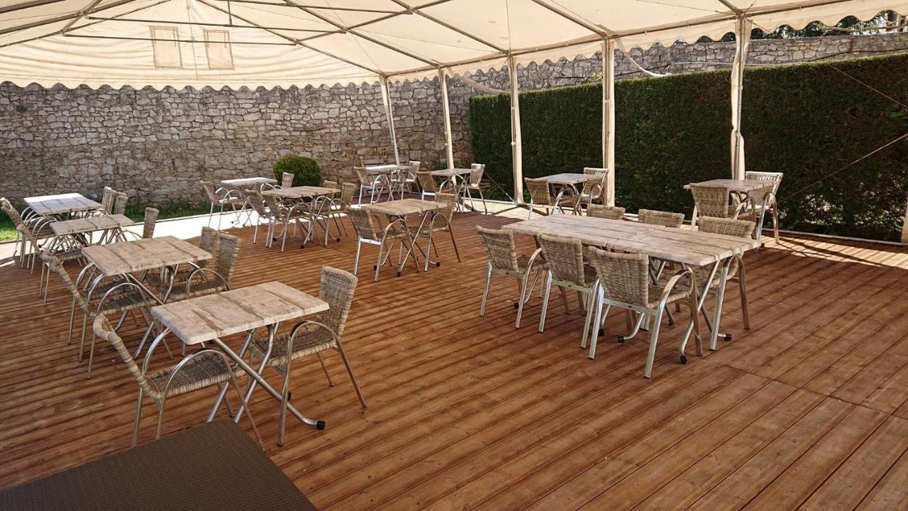 Auberge Le Cevenol La Cavalerie Exteriör bild